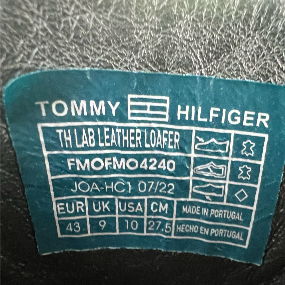 Tommy Hilfiger Unisex Burgundy Lab Leather Slip-On Lug Sole Casual Loafers SZ 10 - Picture 4 of 16